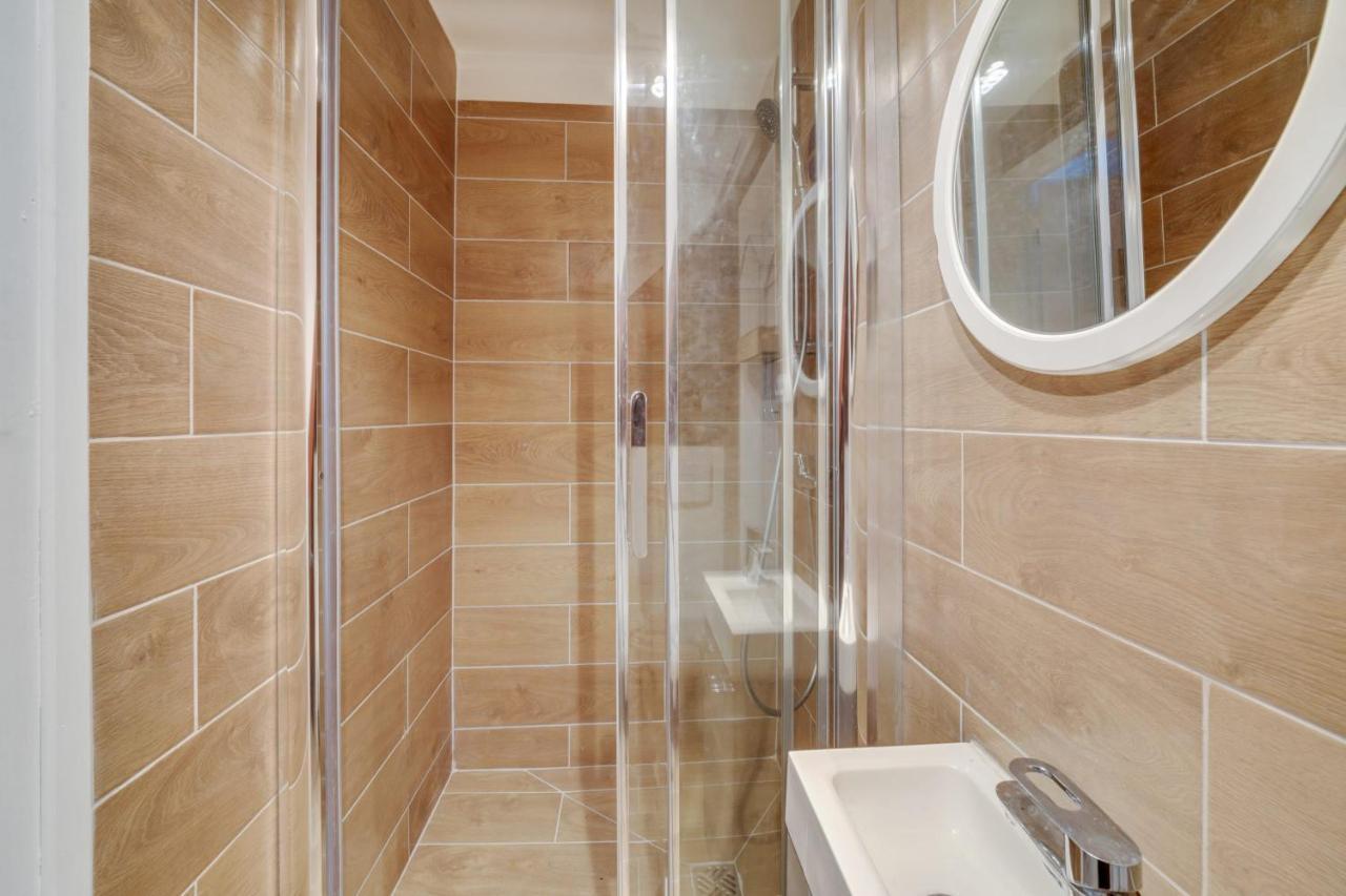 Ferienwohnung Loft In Heart Of Paris Moulin Rouge Exterior foto